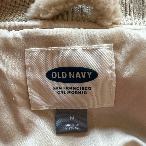 Old Navy cream fuzzy jacket zip front medium - Picture 8 of 8